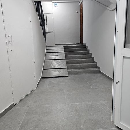 Apartment On Constantin Negruzzi Chisinau Ngoại thất bức ảnh